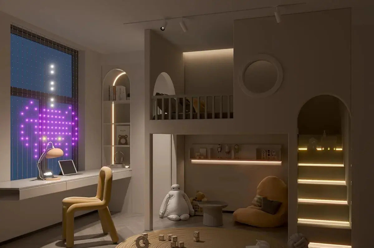 Cortina LED RGB con diseño pixel instalada en dormitorio