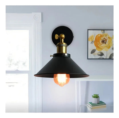 Lámpara de Muro LED E27 Bronce con Pantalla Decorativa