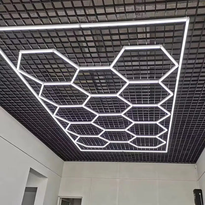 Lámpara LED hexagonal 14 módulos para taller y lavadero