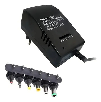 Fuente de Poder Universal Regulable 3V a 12V con 6 Conectores